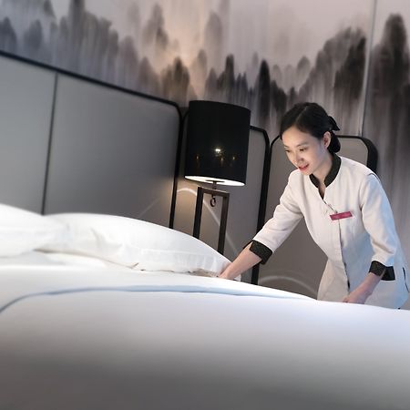 Crowne Plaza Baoji City Center By Ihg Екстер'єр фото
